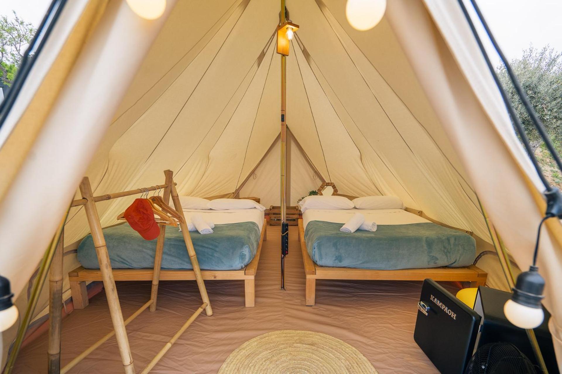 Kampaoh Alquezar Hotell Eksteriør bilde